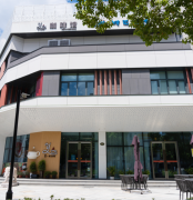 叮咚，Y·CAFE请您领取十月惊喜~