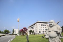 走进历史，感受名人魅力|品味名人雕塑的独特韵味